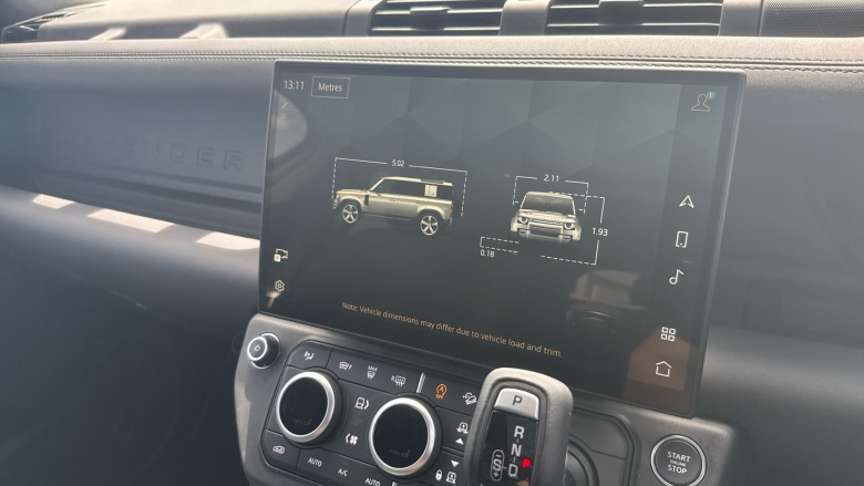 Land Rover Defender 3.0 D250 X-Dynamic SE 110 5dr Auto Diesel Estate